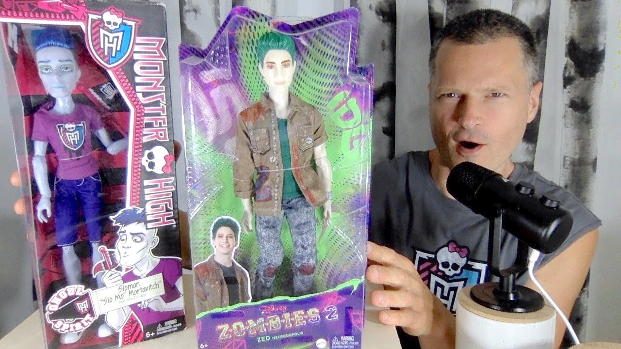 Mattel Zomboyz Unboxing Review Comparison Monster High Sloman Slo Mo Mortavitch & Zed Necrodopolis