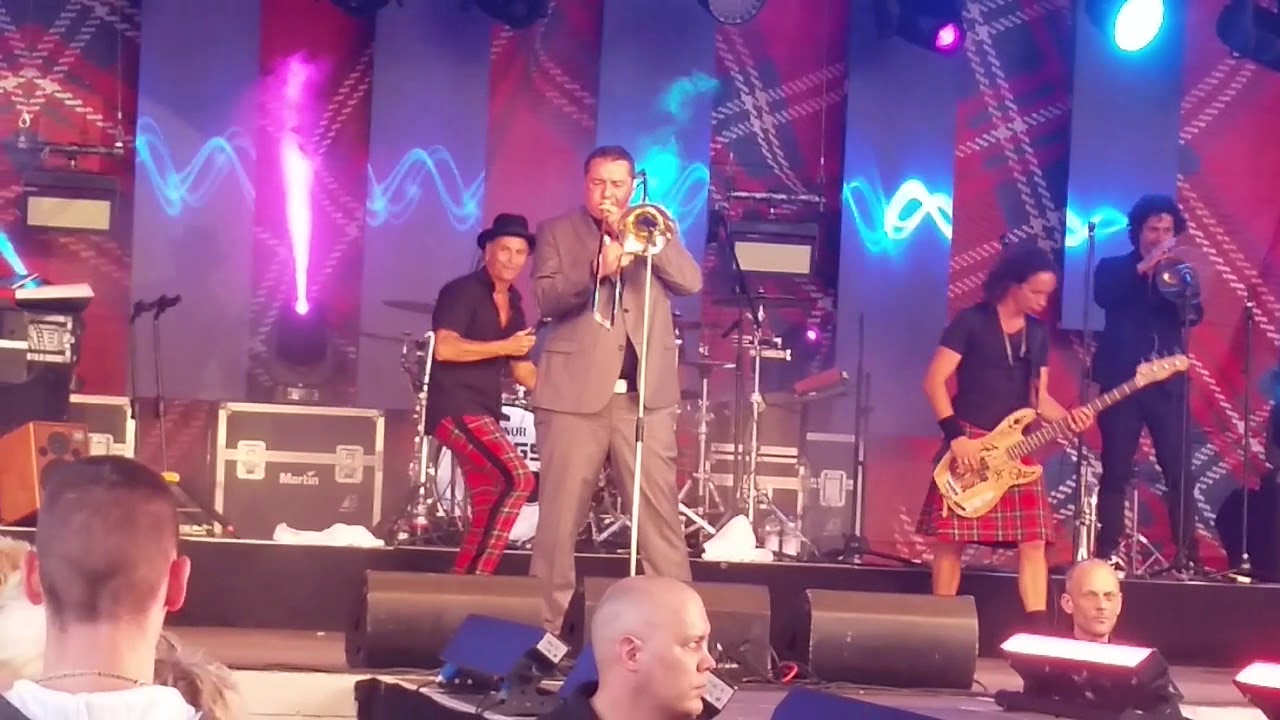 BRINGS - Sulang  mer noch am lääve sind  feat Hava Nagila 17.06.17 Tanzbrunnen Köln