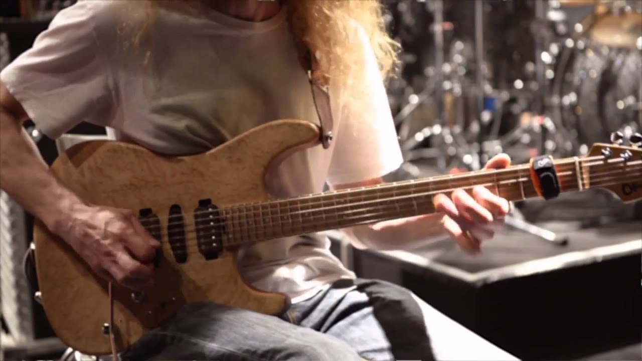 Guthrie Govan - Culture Clash - Full Explanation Part 1