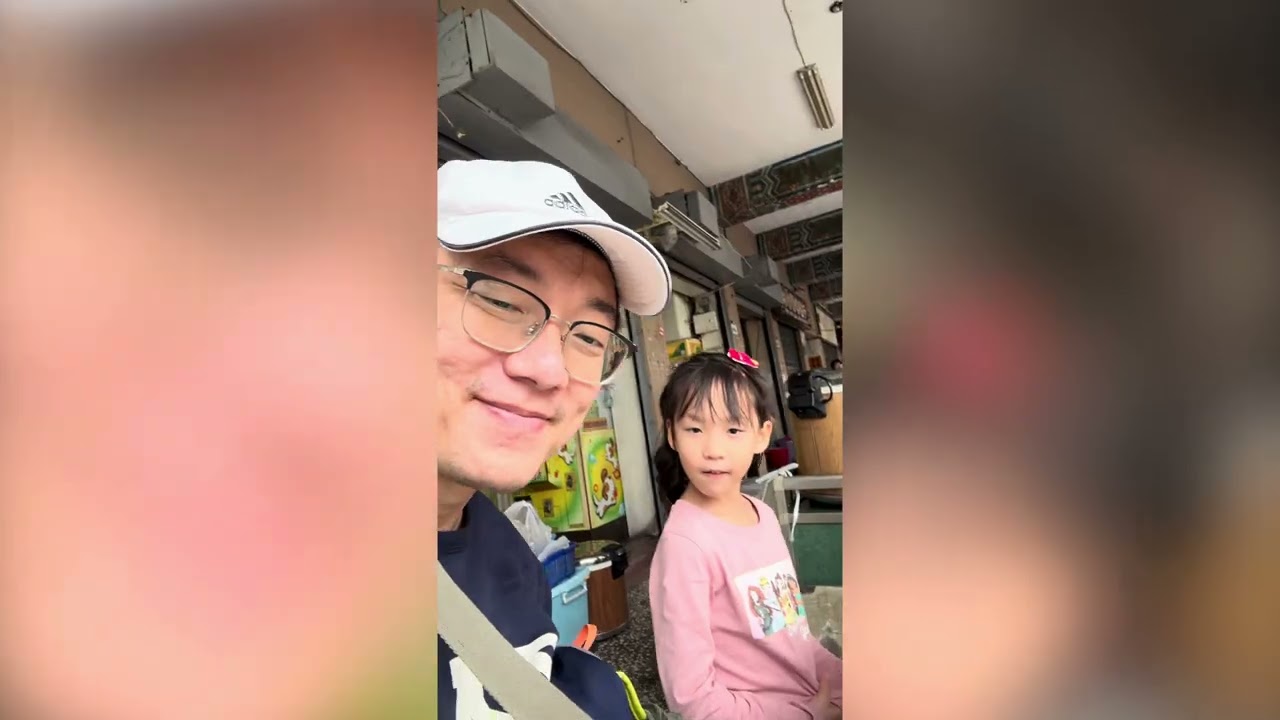 內惟市場吃午餐，Joanne(7Y9M1D)，Jesse(4Y2M1D) #內惟市場 #內惟廟