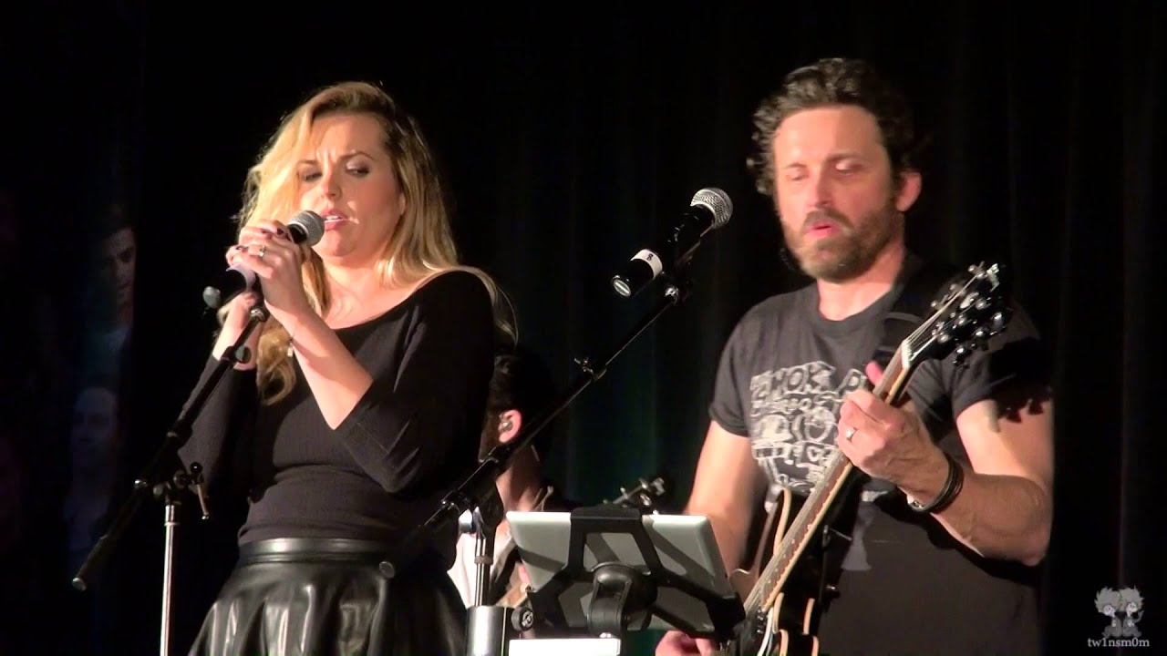 Briana Buckmaster with Louden Swain - Stop Draggin' My Heart Around (HoustonCon/HousCon 2016)