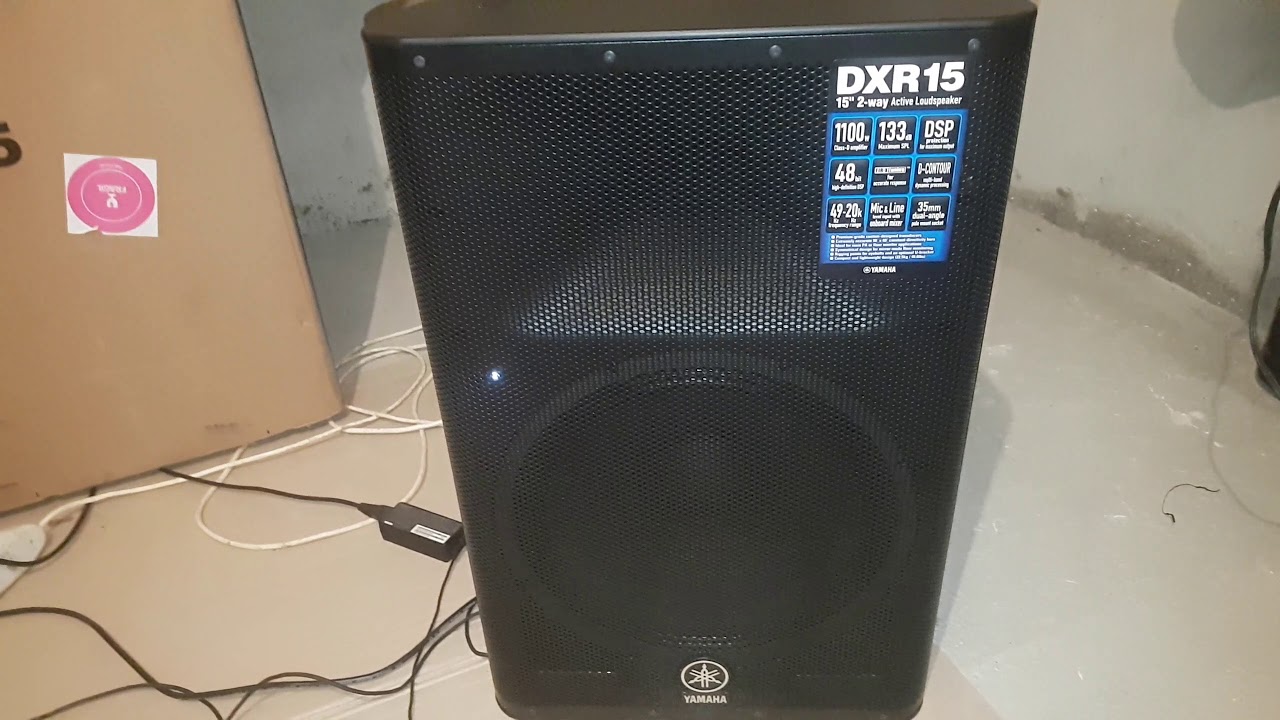 Yamaha DXR 15 sound check