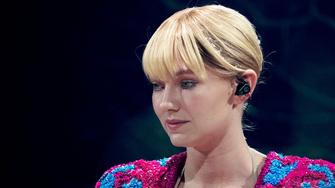 Astrid S - N&aring;r Sn&oslash;en Smelter (Live at Lindmo)