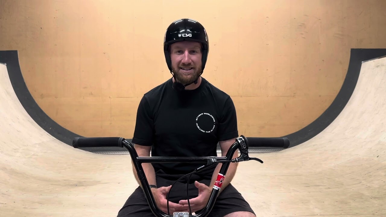 LEARN HOW TO AIR A BMX ON A QUARTER PIPE