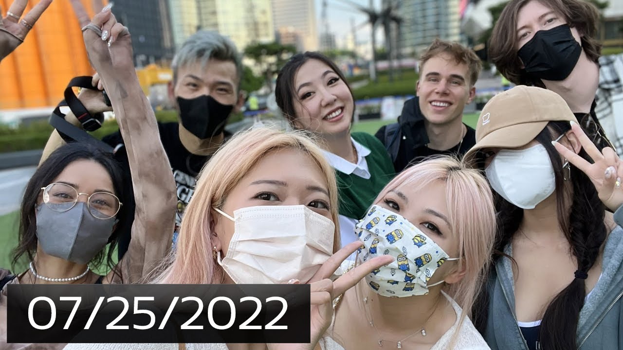 [07/25/2022] COEX Mall in Korea with Rae, Brodin, Miyoung, Blau, Devin, Yvonne, Peter, Aria & more!