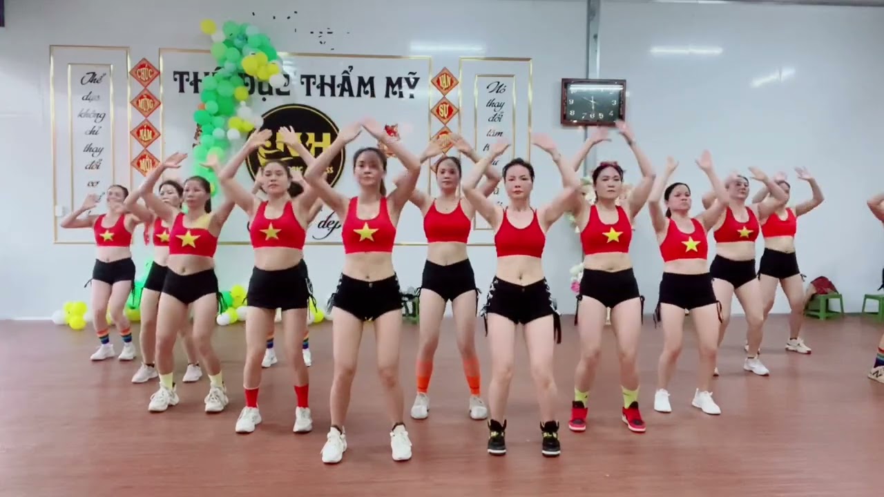 Bài giật “nối vòng tay lớn “ siêu phê/ nhạc cực sung