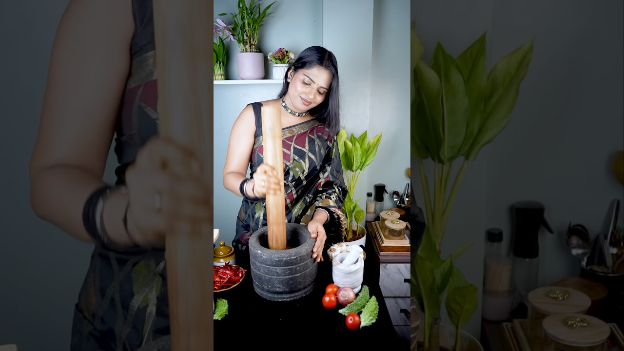 Kakarakaya Ulli Karam. #onionrecipe #onionrecipes #telugufood #telugucooking #vantalu #kakarakaya