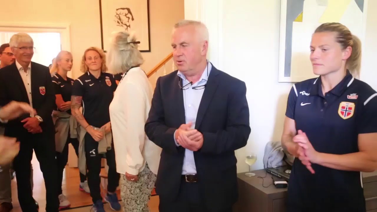 Norwegian ambassador welcomes World Cup team