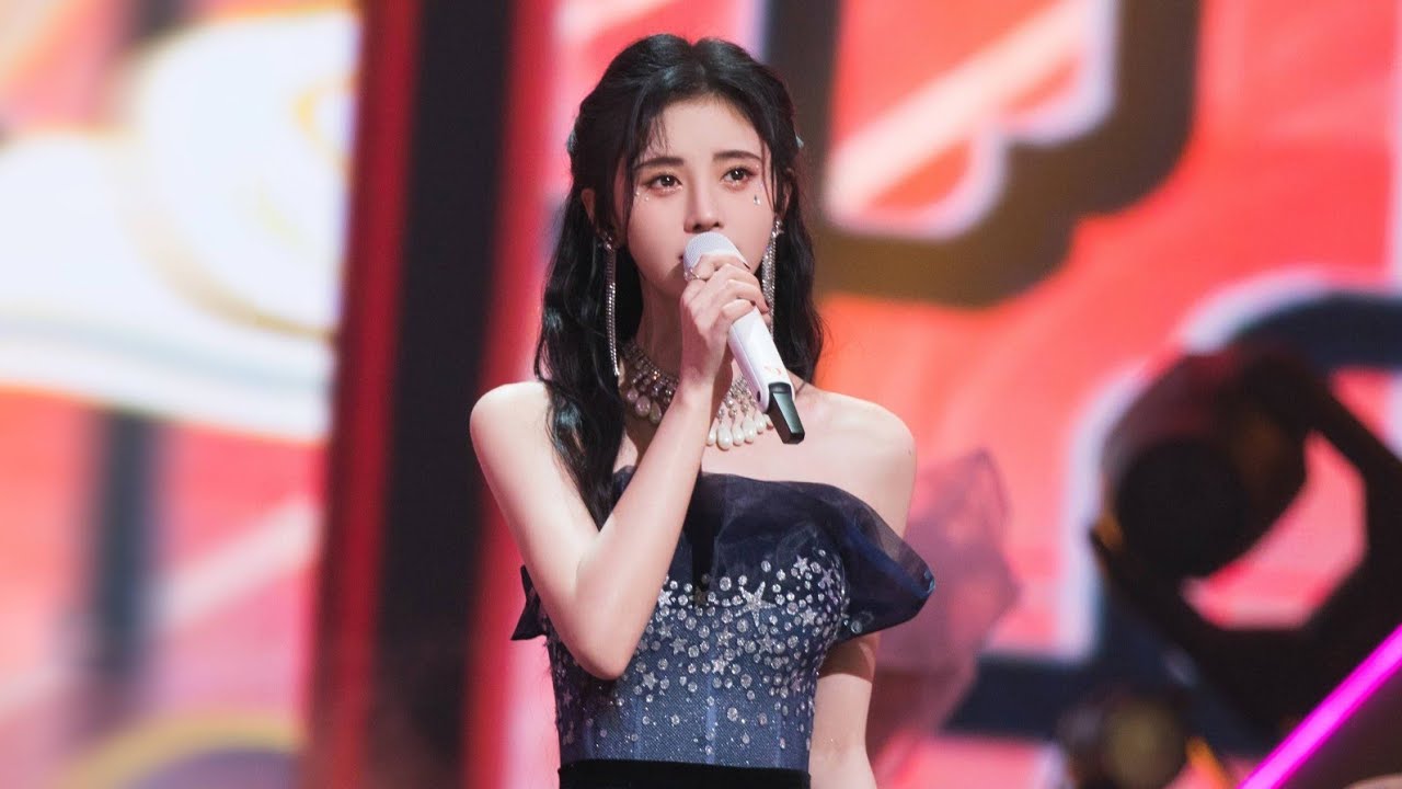 Phù Dung Cúc Tịnh Y Đêm Hội Super Show Chiết Giang 31/10