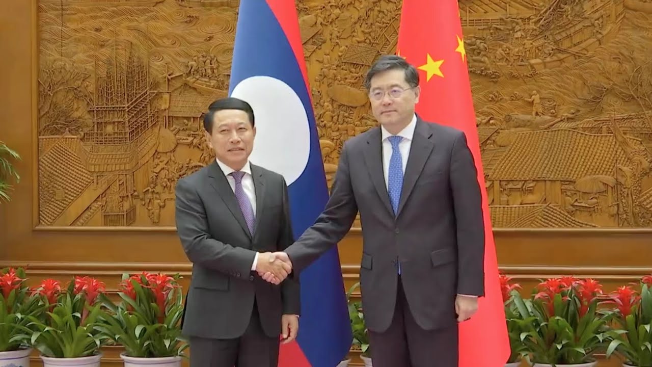 Chinese FM Qin Gang meets with Lao Deputy PM & FM Saleumxay Kommasith