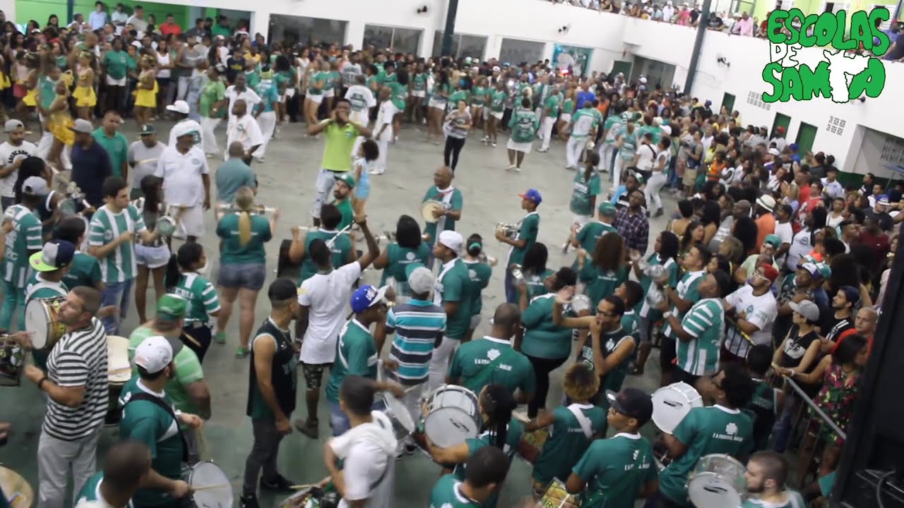 Esquenta Bateria Furiosa 2016 - Camisa Verde e Branco - Mestre Fernando Neninho