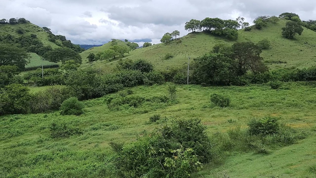 Hermoso terreno en venta en san Gerardo san miguel cuenta con quebrada rio todo el tiempo