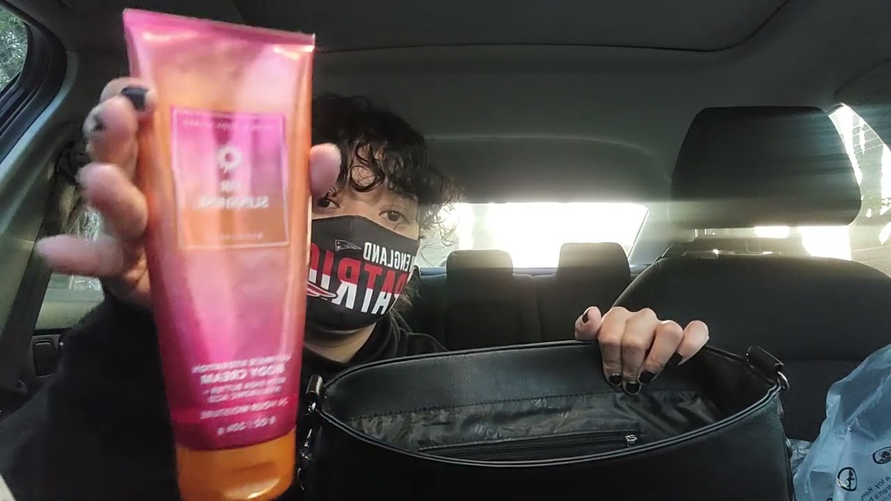 KILLSTAR Le Fe Messenger Bag Unboxing/WHAT FITS INSIDE