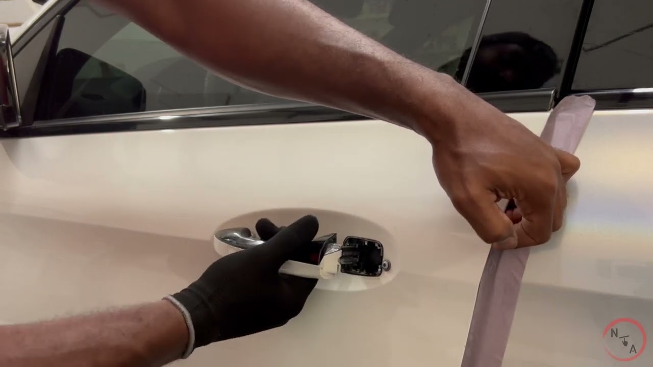 How to remove or replace your Mercedes Door Handle