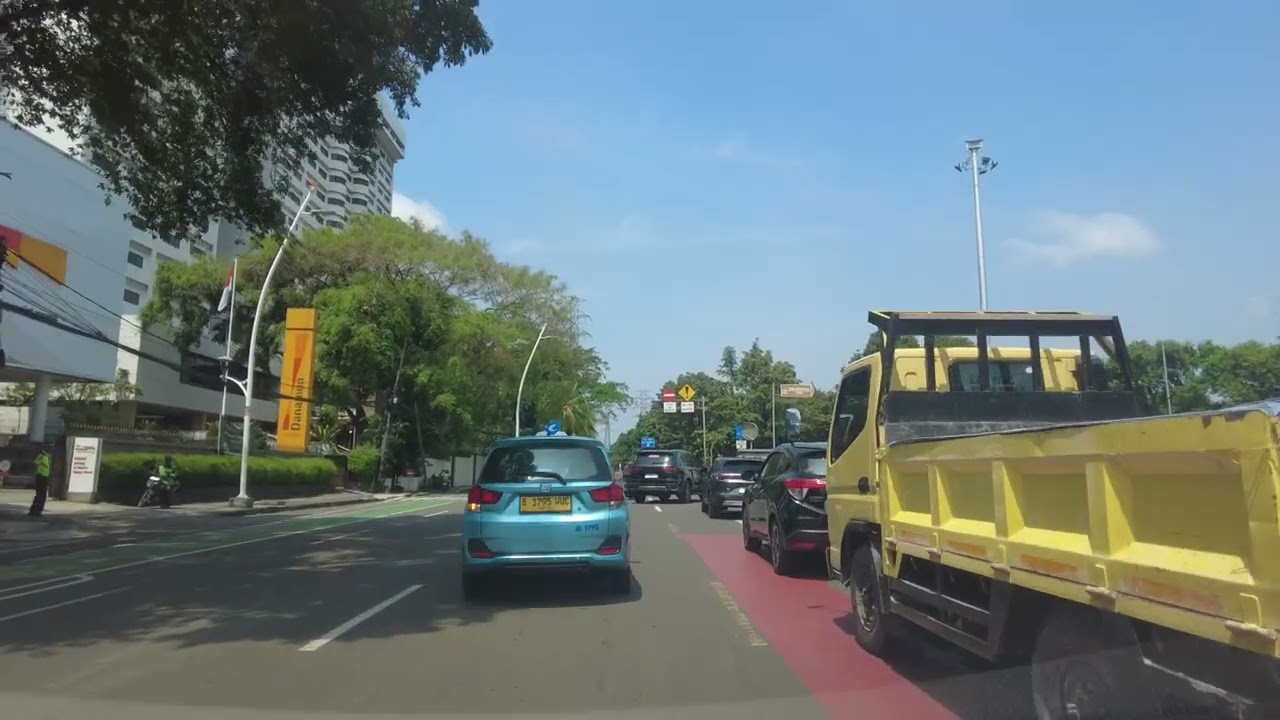 Letjen Suprapto Galur Jakarta Pusat ke RP Soeroso Menteng Lewat RSPAD, Stasiun Gambir & Cikini Raya