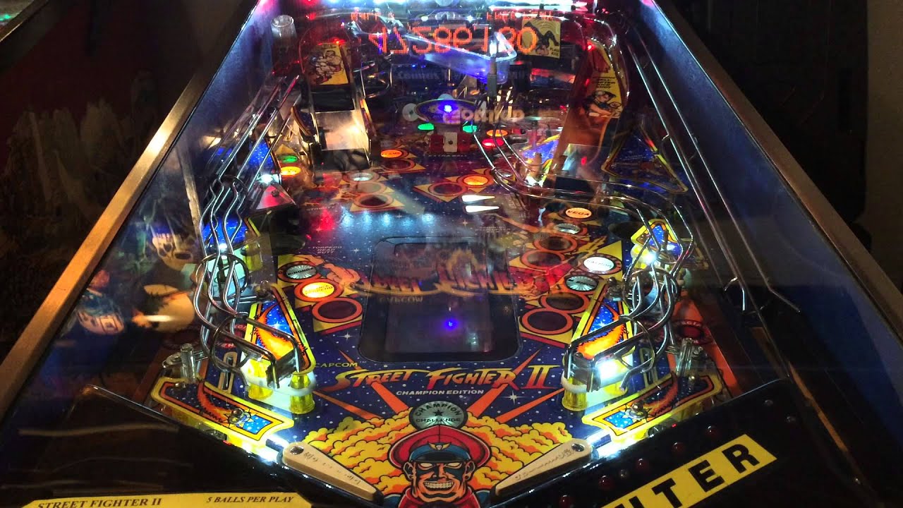 street fighter 2 pinball gameplay