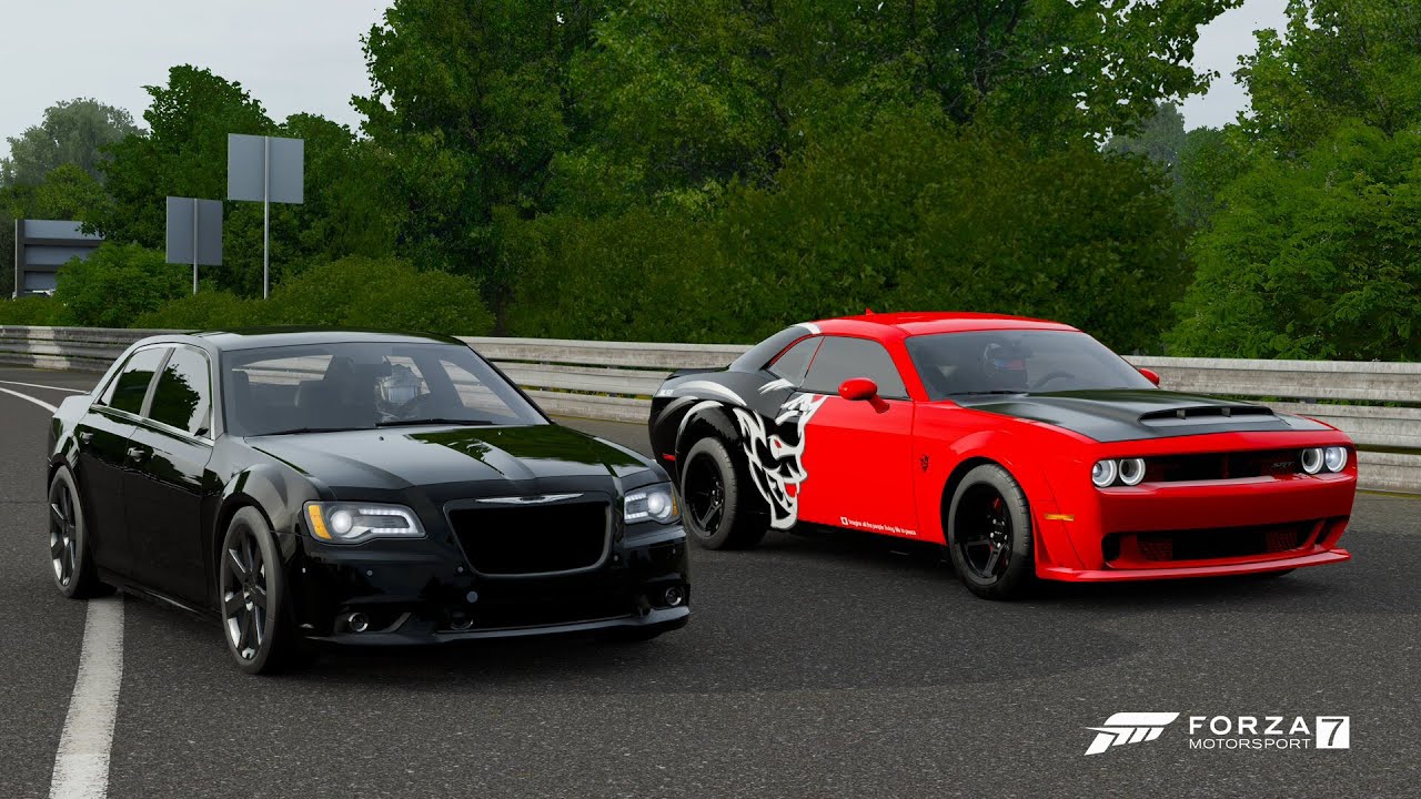 Forza 7 Drag race: Dodge Demon vs Chrysler 300 SRT8 700hp