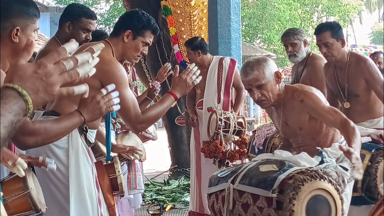 Kallekulangara Eeashwaramangalam Makaravilakku -Pathikalam Thimila thalavattom
