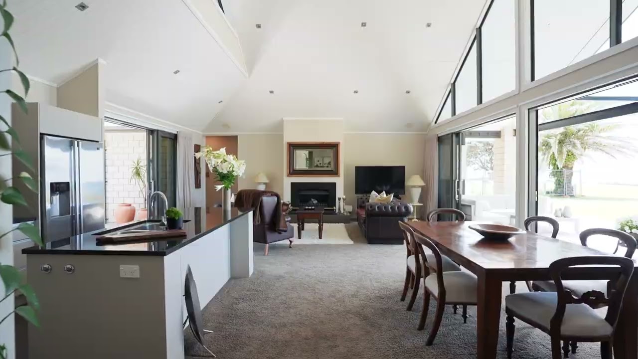 103 Omara Place, Matarangi