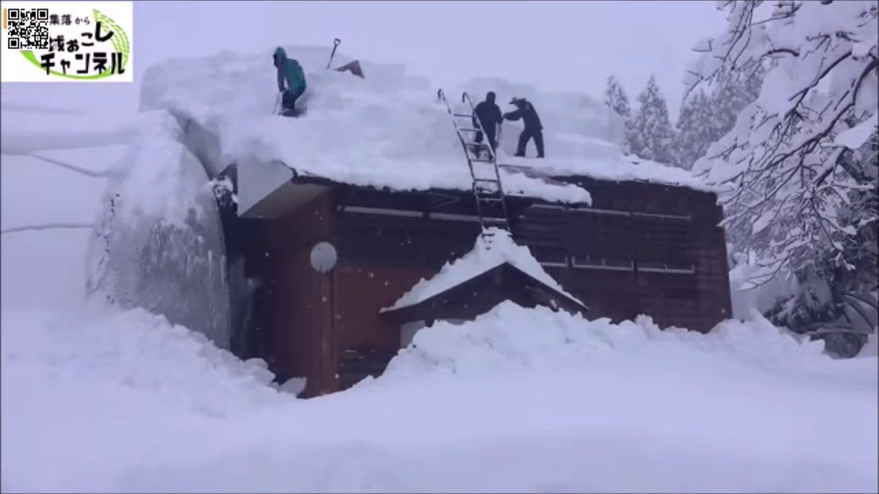 Clearing roofs in Japan's snow country