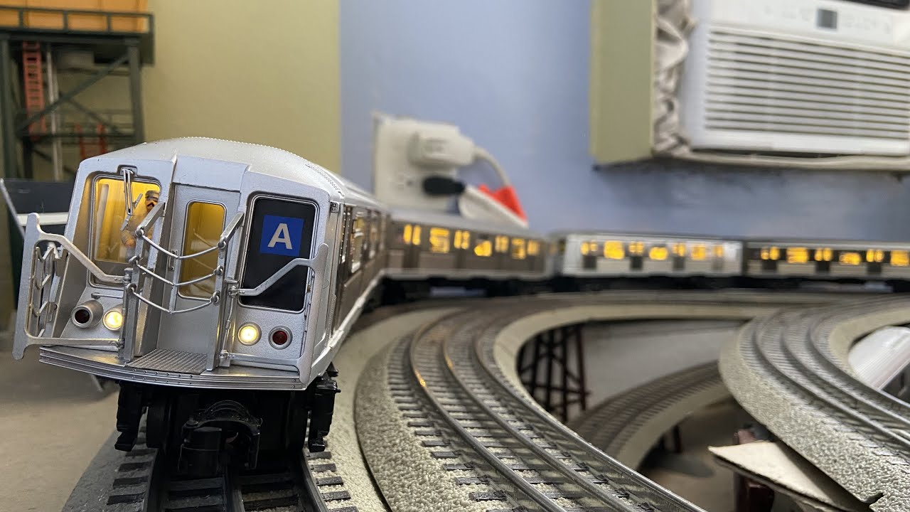 MTH Subway: MTA 4-Car R40 Slant (A) Express Train Action