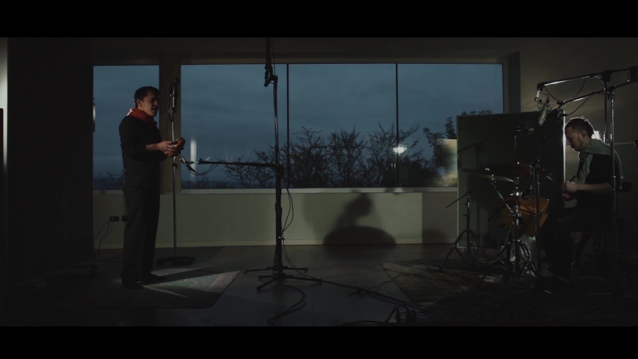 Niña y Río - Embichadero