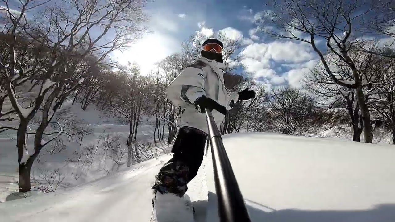 【 2025-01-13　新雪の林の中を滑ってみた！　スノーボード滑走記録 】