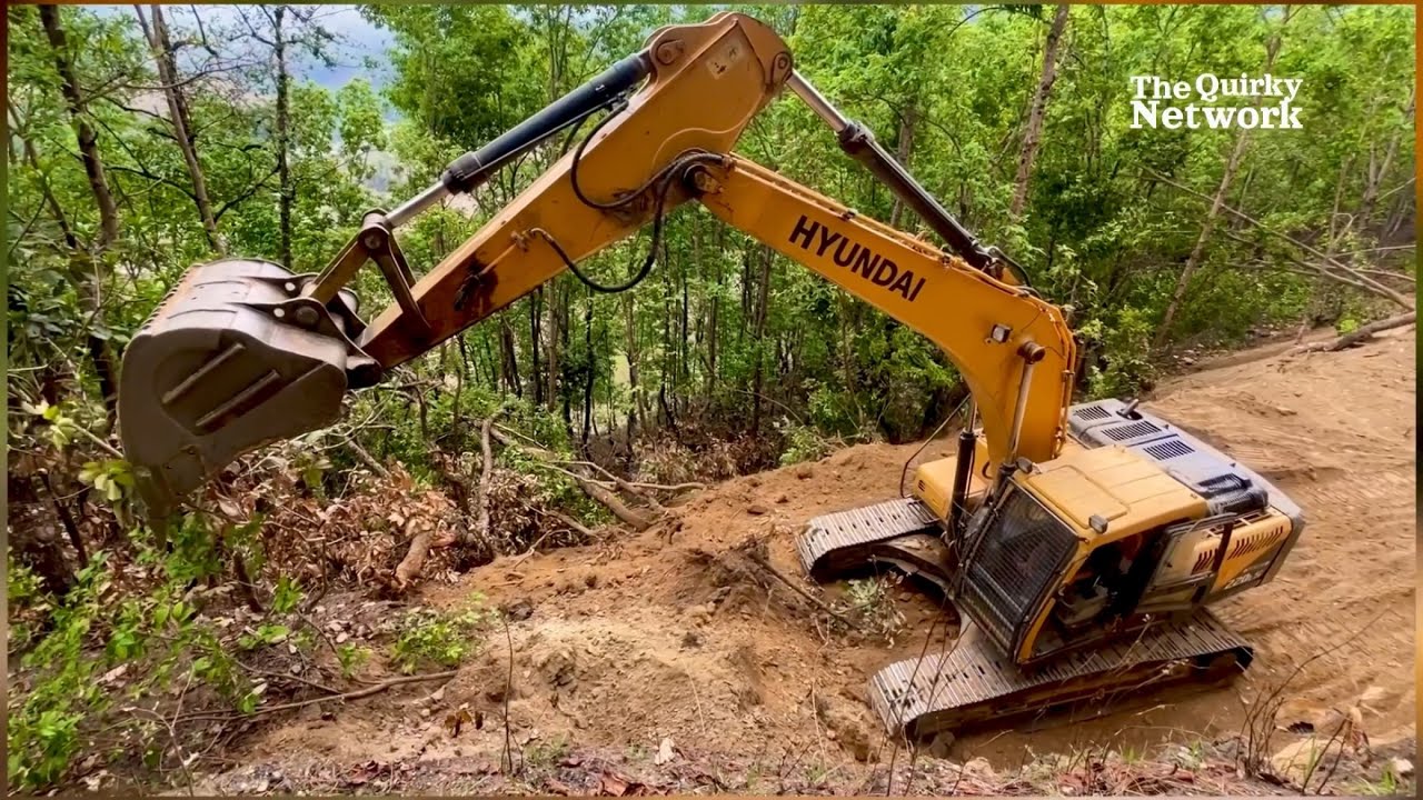 From Forest to Road: Excavator Clears Path for New Mountain Route