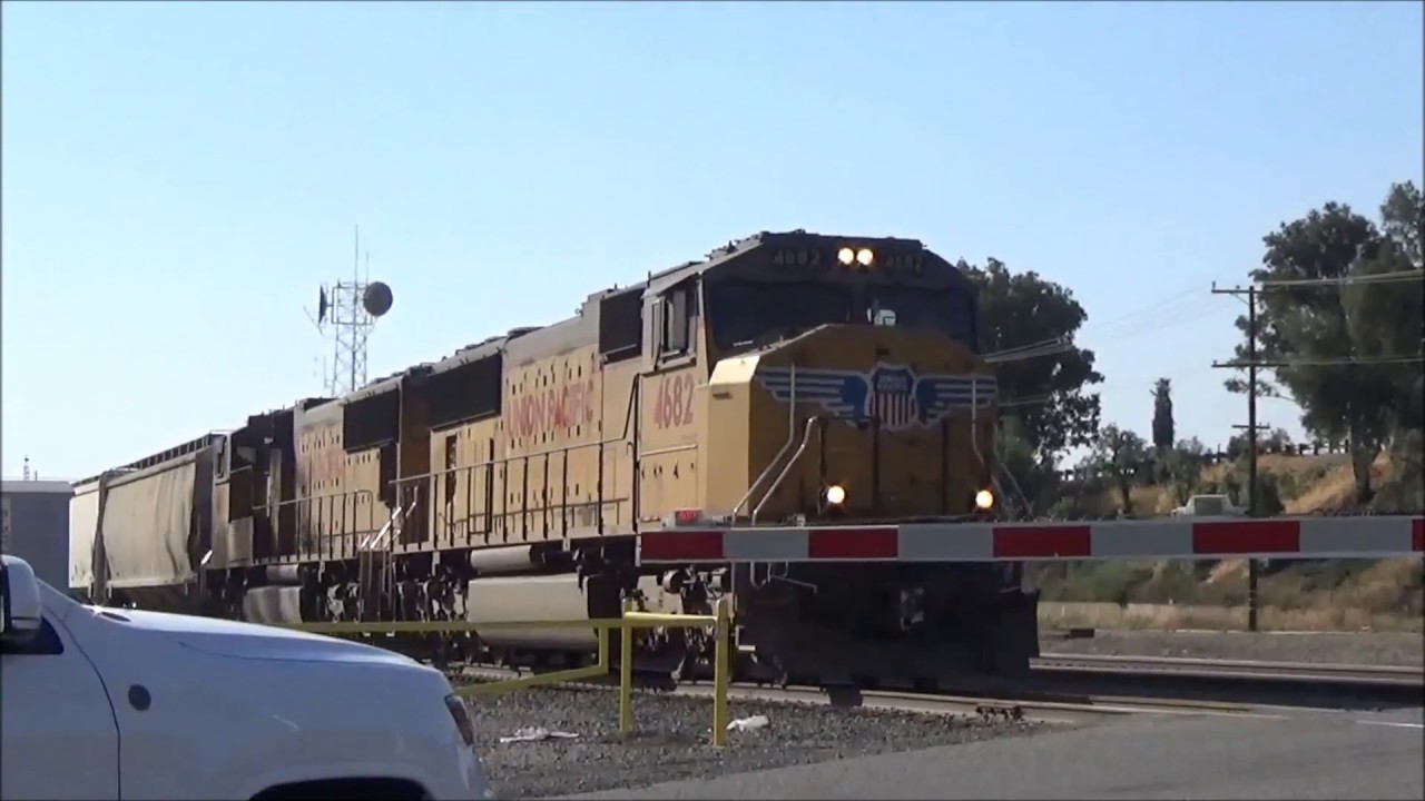 History of the EMD SD70M: Mother's Day Special!