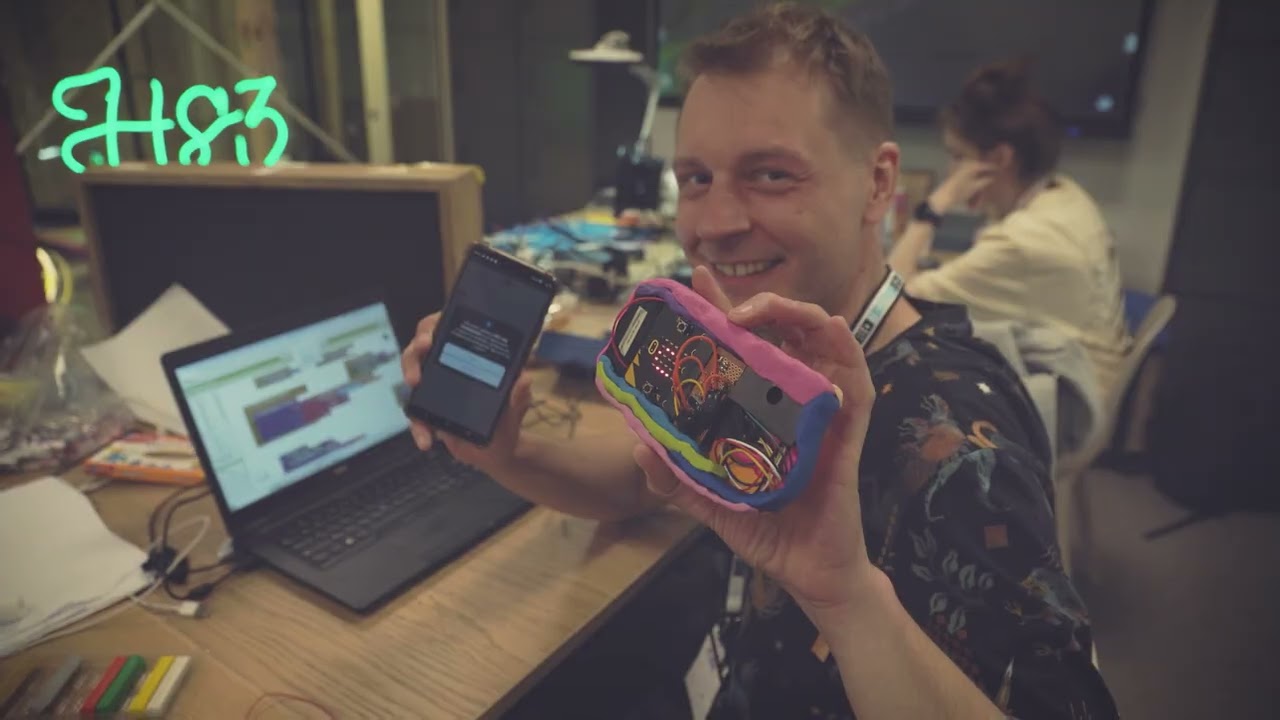 Hack4change 2025 by CODEME  - aftermovie
