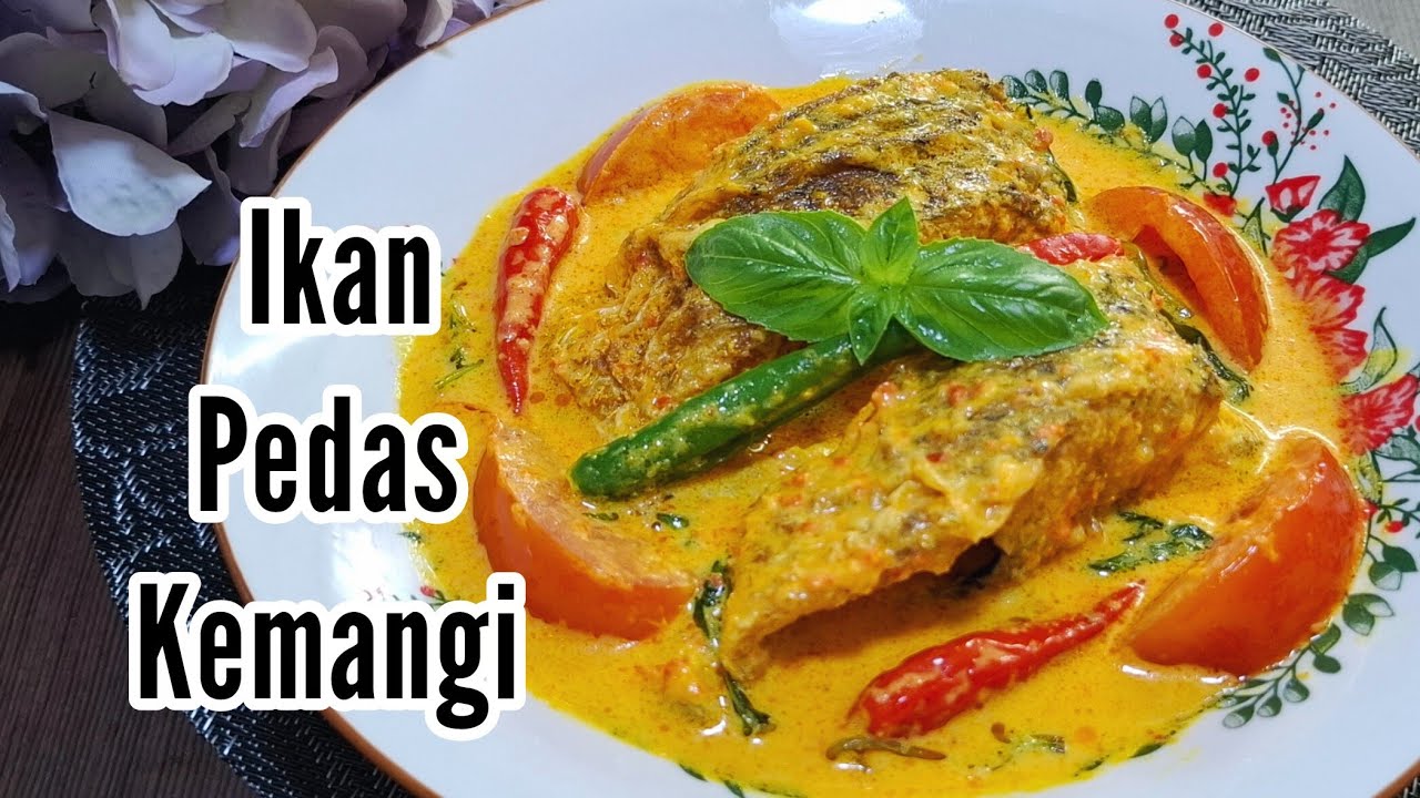 Spicy Fish In Coconut Milk Recipe / Ikan Pedas Kemangi