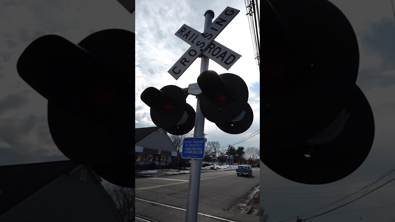 Clifton Avenue Railroad Crossing, Clifton, NJ Crossing Tour