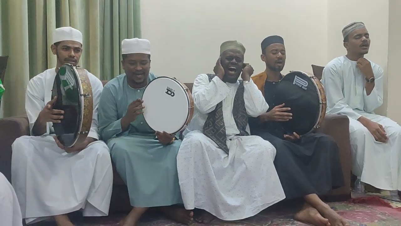 مدحة : نسمات هواك .. أداء المادح : عبدالله أحمد عبدالله المهندس ومجموعة أنيس الروح 