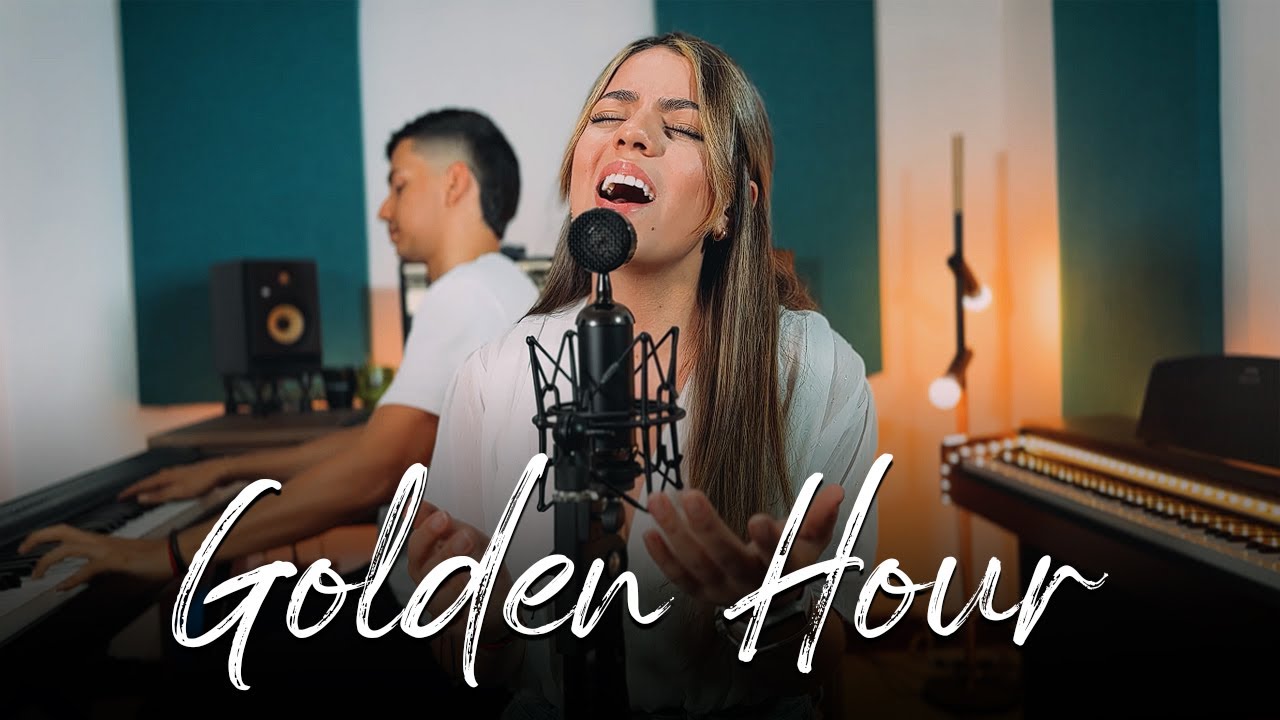 Golden Hour - JVKE (Cover) | Valentina Piña, Feat. @EliabSandoval