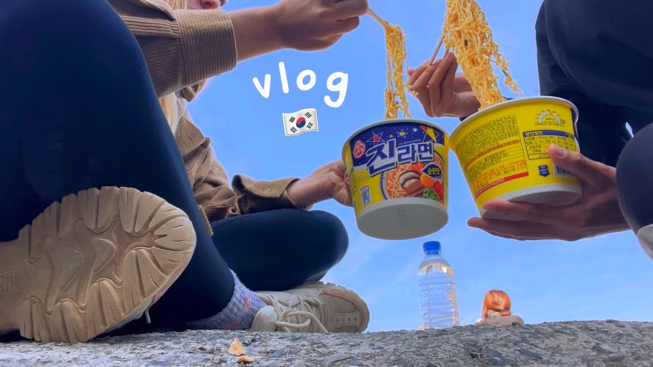 Fall in Korea&hellip; ❤️ Hiking, Shopping, Peaceful Days 🍜👩🏼&zwj;🤝&zwj;👨🏻🍂