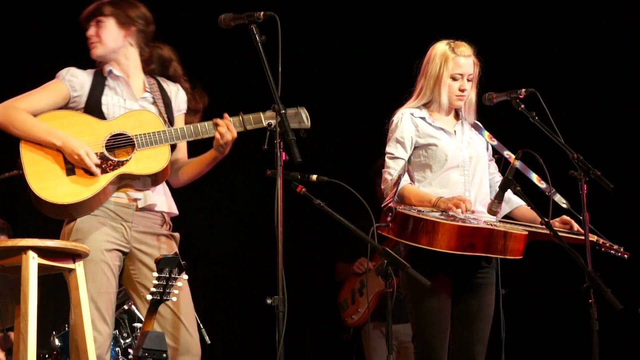 Larkin Poe October 1, 2010 in Peninsula, Ohio
