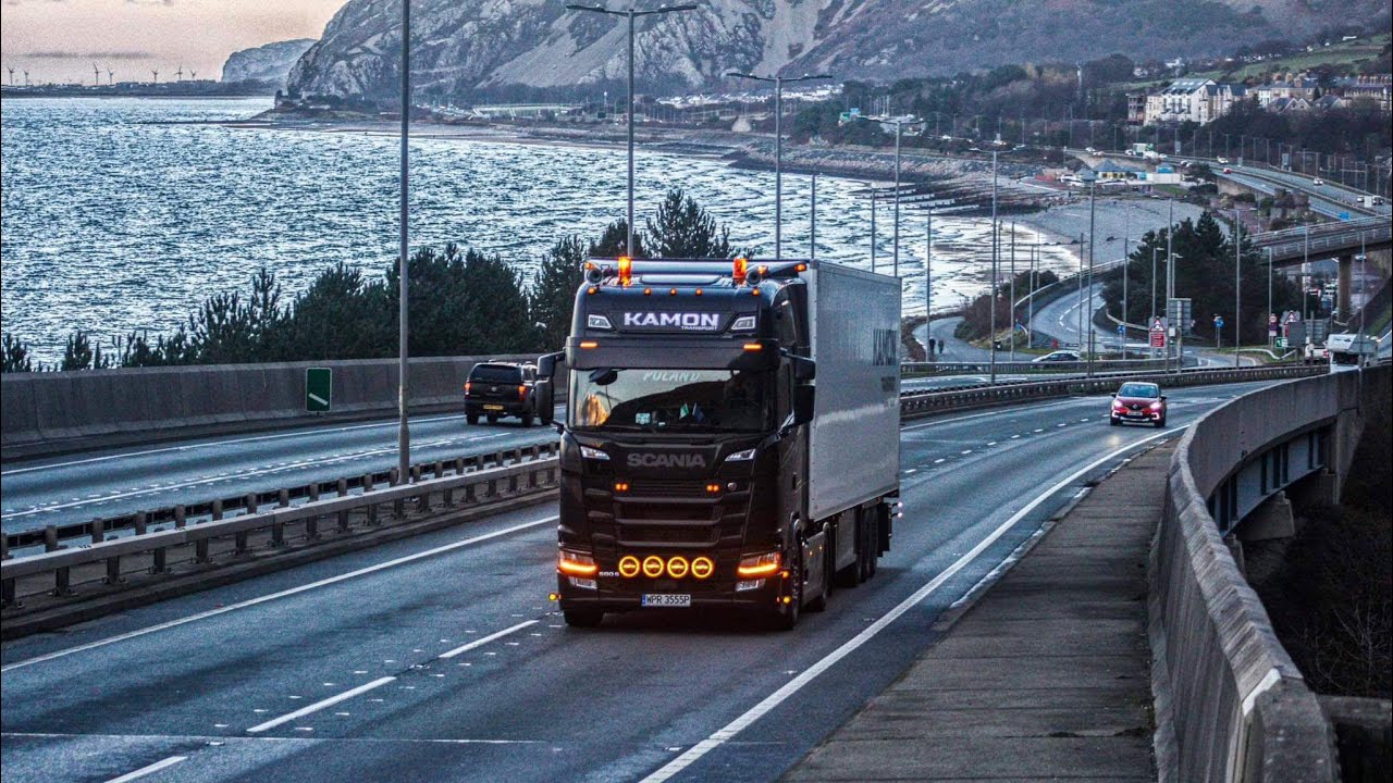Irish trucks off the Dublin to Holyhead midnight boat