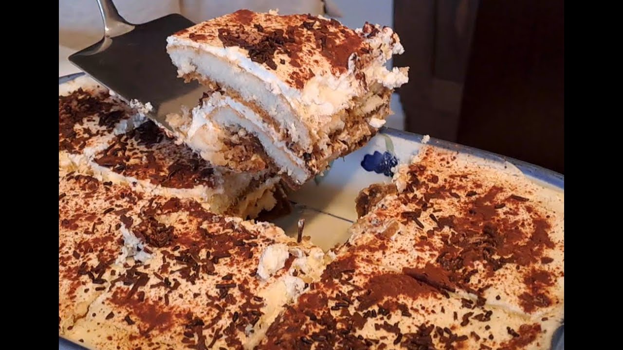 GREEK YOGHURT TIRAMISU