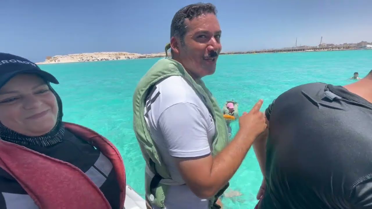 الاكشن و العوم من رحلات مُندى البحريه فى مطروح من على يخت الفهد ٦/٢٧ الساعه ١ وللحجز ٠١٢٨٩٩١٤٤٦٩