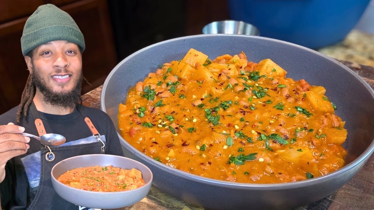 30 Minute Pinto Bean Soup That Packs 15g Protein!