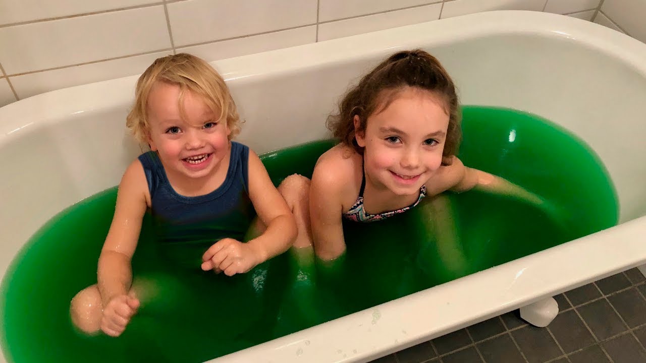 Badar i SLIME & nytt badrum VLOGG