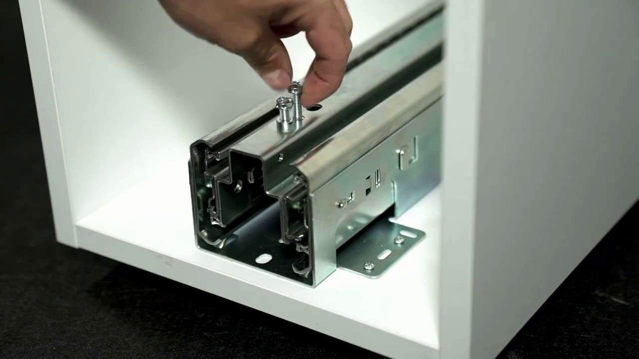 Cargo Larder | Tall unit | Kitchen Pull Out | Hettich | Installation