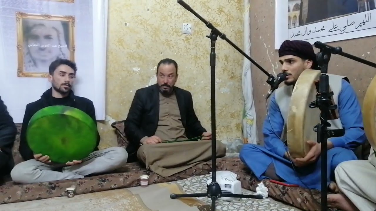 المداح السيد احمد المشهداني في ابو غريب ومدح قصيده من تأليفي 