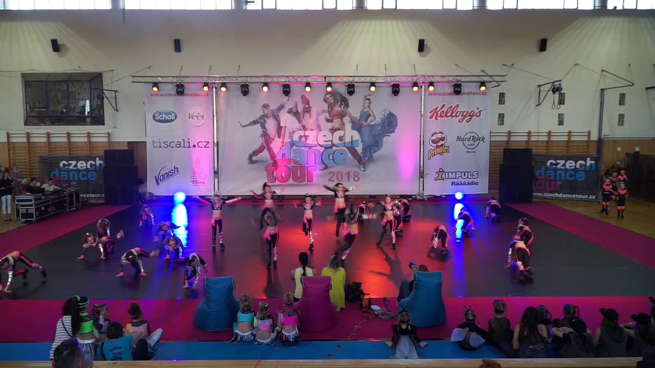 6. Taneční skupina Aktiv - Ready To Dance