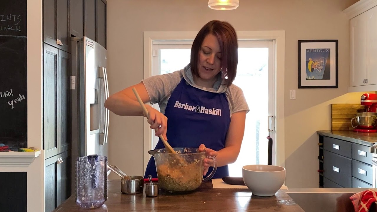 5 Ingredient Healthy Oatmeal Banana Cookie Bars