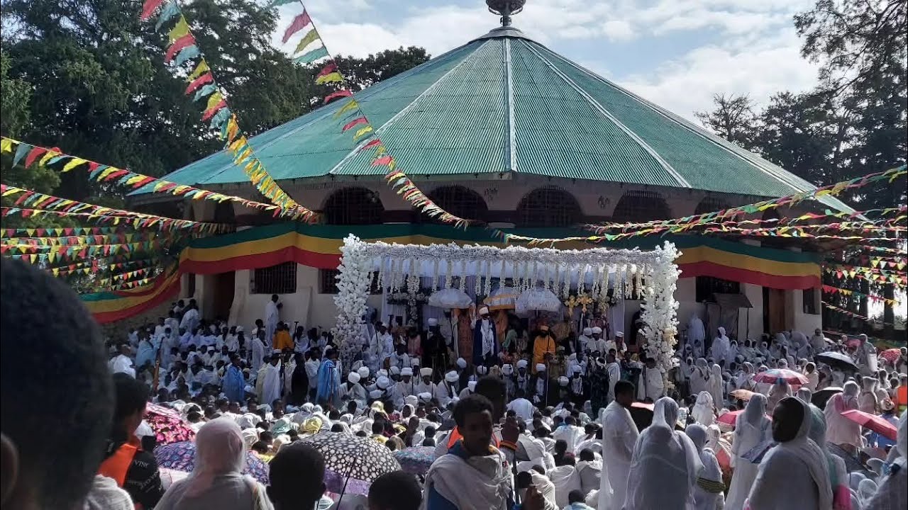 Enat tube እናት ቲዩብ is live!የእግዚአብሔር ምሕረት ቸርነት ይብዛሌችሁ ሰላም ቀን ይሁንልን❤😍🌹🌹🌹