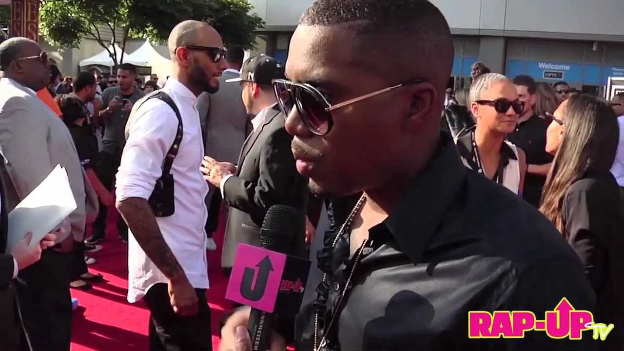 Nas Talks Frank Ocean, Remembers Amy Winehouse