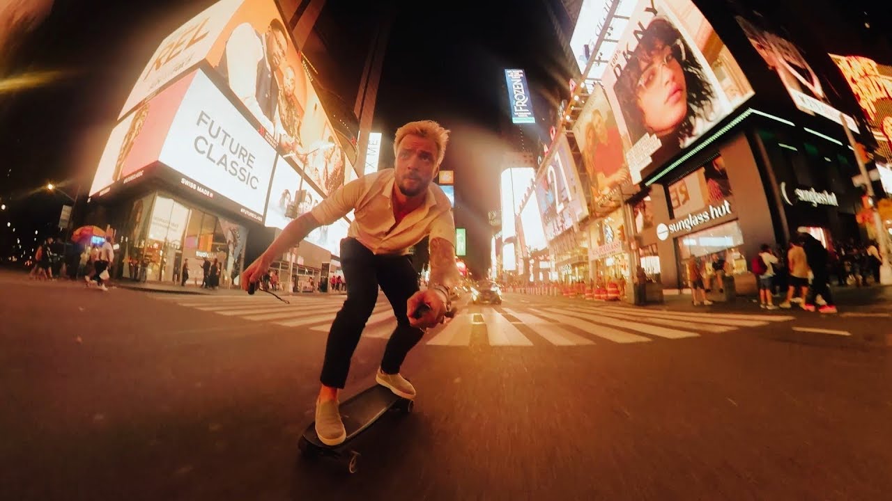 Boostedboard Times Square - Back to the Future