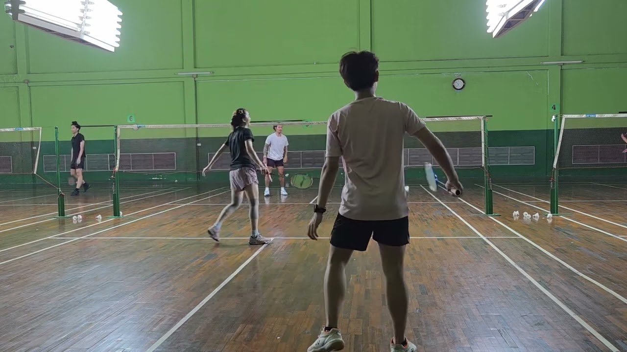 กุ้ง + บิ้ก // กวิน + บี #badminton #กุ๊งกิ๊งชวนตีแบด #bad 