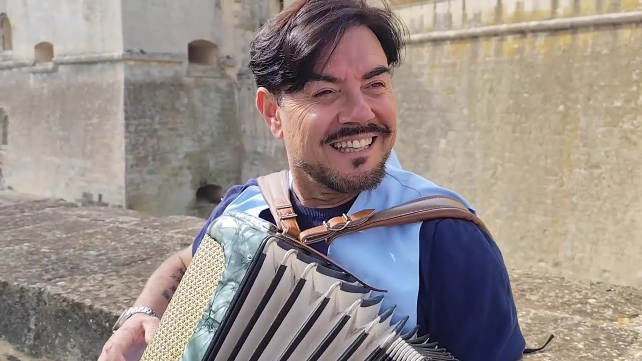 UNA SPINA E UNA ROSA | ENZO PETRACHI